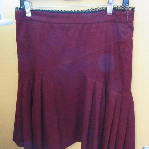 Necessary Objects Deep Red Skirt, size M - Picture 9 of 11